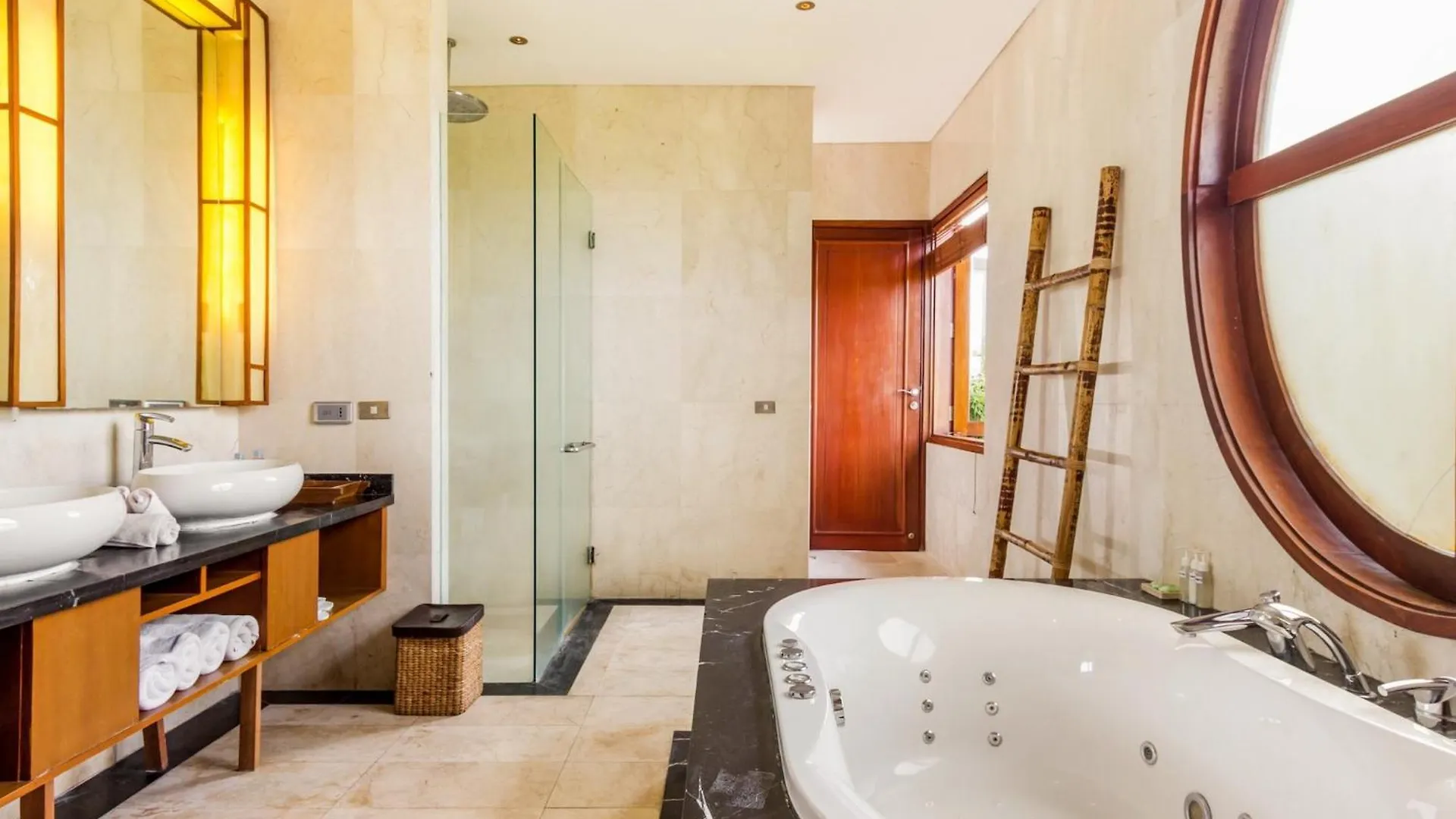 Villa Kaira Estate Canggu  Canggu (Bali)