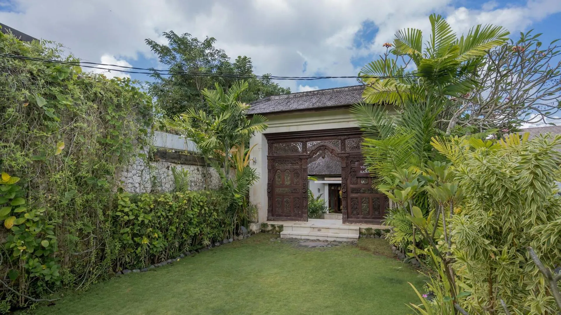 Villa Kaira Estate Canggu  Canggu (Bali)
