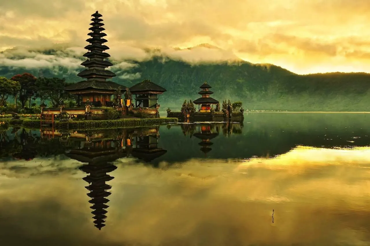 Villa Kaira Estate Canggu
