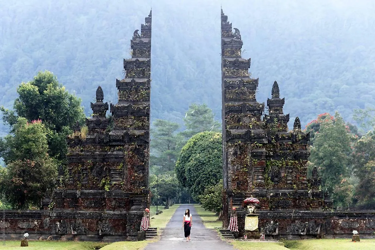 Villa Kaira Estate Canggu